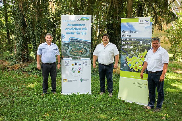 Gemeinsam für die Region: Die Bürgermeister Hans Eigner, Wallerfing, Thomas Stoiber, Oberpöring, und Johannes Schmid, Otzing. Gemeinsam für die Region: Die Bürgermeister Hans Eigner, Wallerfing, Thomas Stoiber, Oberpöring, und Johannes Schmid, Otzing.